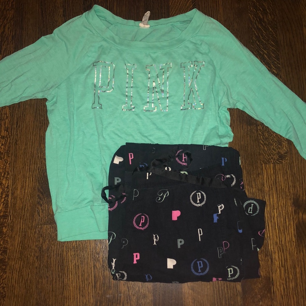 VS Pink Pajama Set